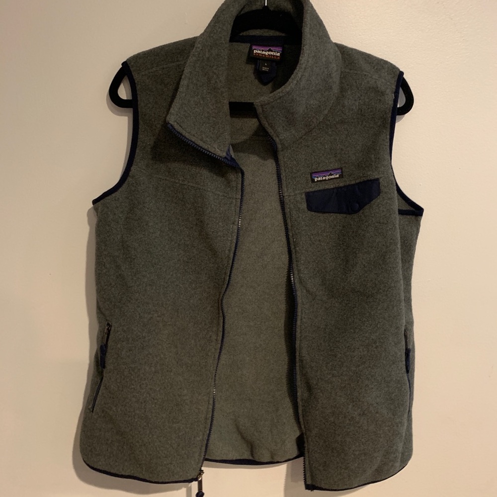Charcoal and Navy Patagonia Synchilla Vest